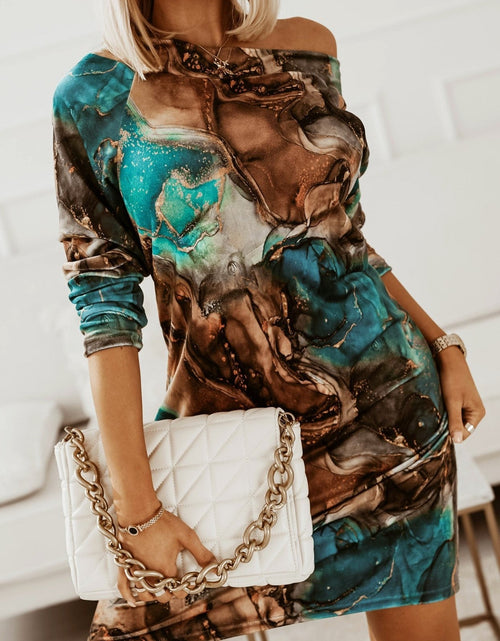Load image into Gallery viewer, Tight mini dress with a fashionable print and long sleeves Domingo,
