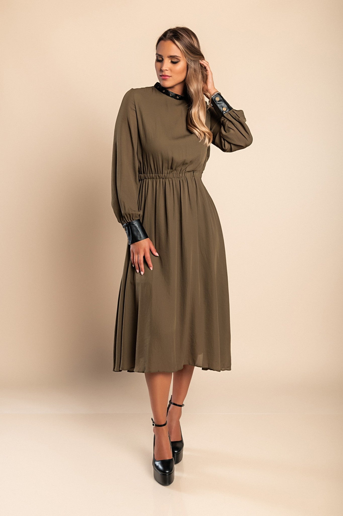 Elegant midi dress with Plana artificial leather inserts, olive