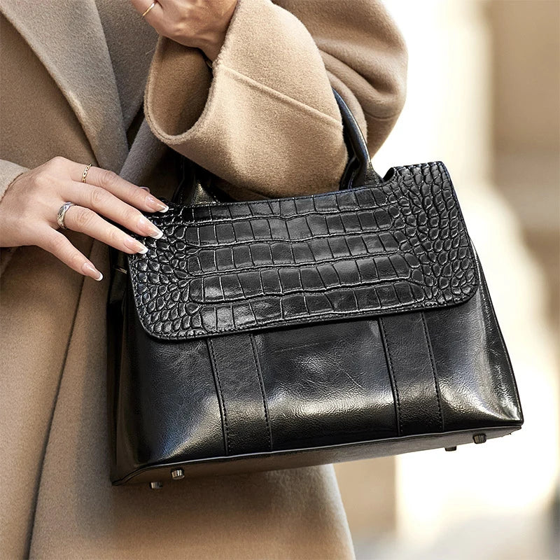100% Genuine Leather Ladies brand  Handbag